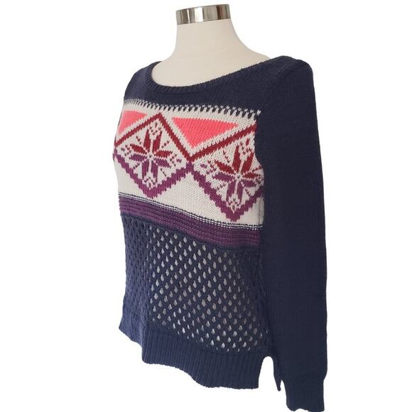 American Eagle Outfitters Winter Wool Snowflake Sweater Size Medium - Picture 2 of 8